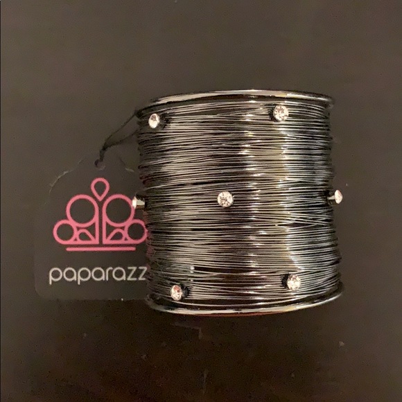Metallic black bracelet with diamonds - Picture 1 of 4